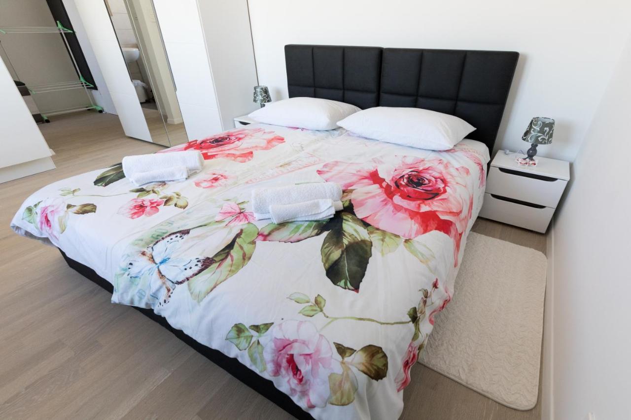 Studio Apartman Moonlight Zadar Exterior photo